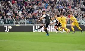 رونالدو: آنها احمق هستند و زیادی حرف می‌زنند!