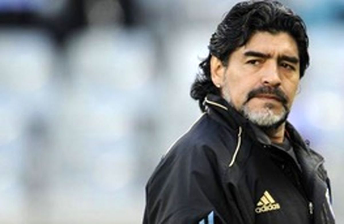 قدردانی فوق العاده مردم ناپل از اسطوره آرژانتینی/ نقاشی مارادونا بر دیوار شهر!