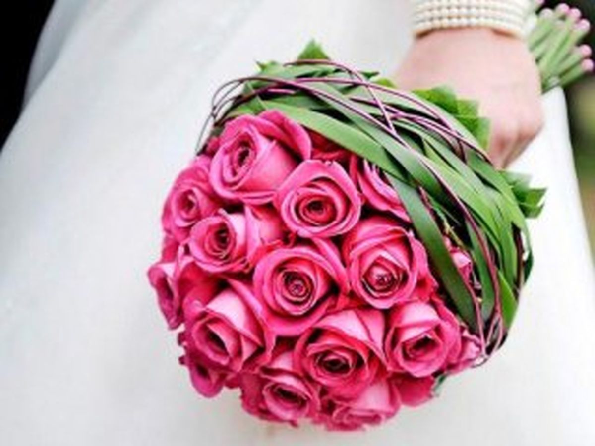عروسخانم به جای خودش یک مرد را با لباس سفید به سراغ داماد فرستاد! + تصاویر