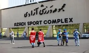 این ساندویچ را در ورزشگاه آزادی 20 هزار تومان می‌فروشند/ عکس