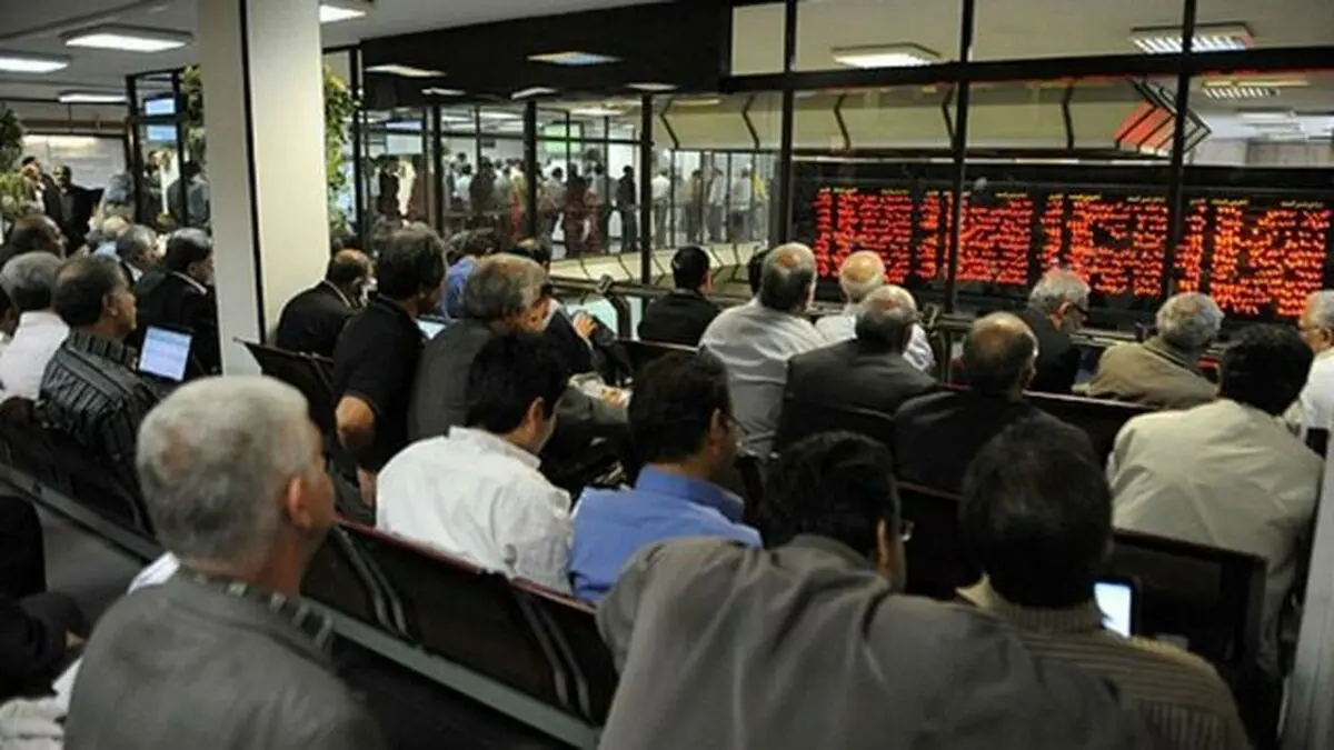بازگشت دوباره شاخص بورس به کانال ۳۰۰ هزار واحدی