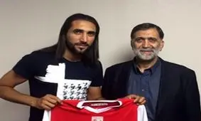 عکسی از ستاره جنجالی تراکتور در کنار فرزندانش