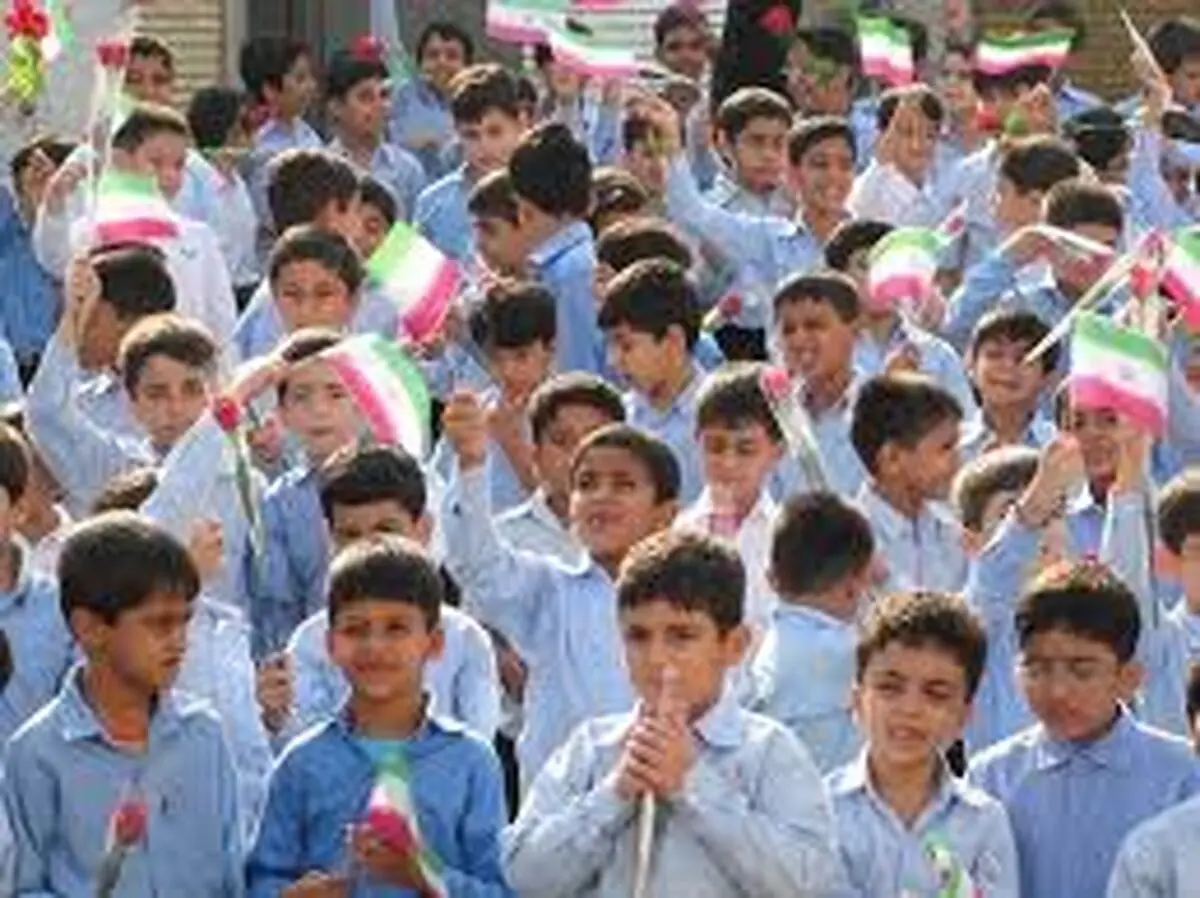 374هزار دانش‌آموز کمیته امداد، آغاز سال تحصیلی را جشن گرفتند