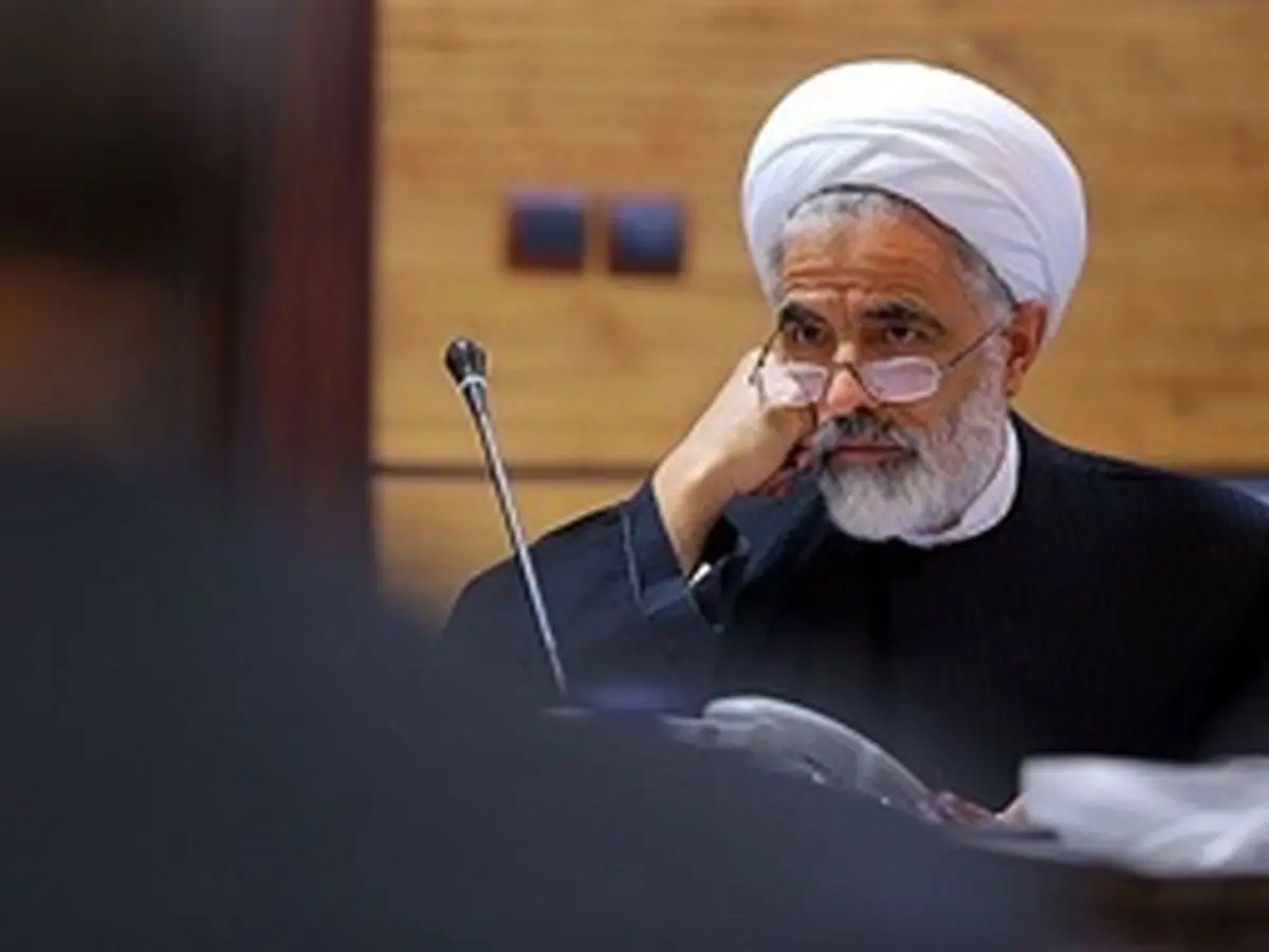 معاون روحانی: منابع کمک کننده به کاندیداها مشخص شود /باید قانونا جلوی ورود پول کثیف گرفته شود