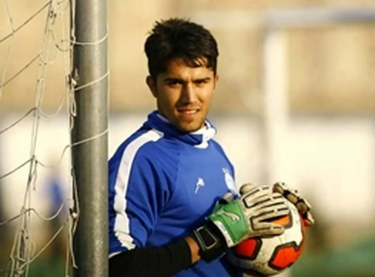 تخت‌جمشید گردی دروازه‌بان استقلال