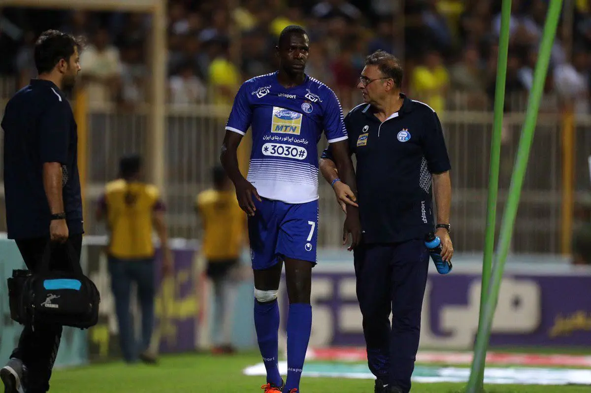 شیخ دیاباته یک ماه دور از میادین خواهد بود!