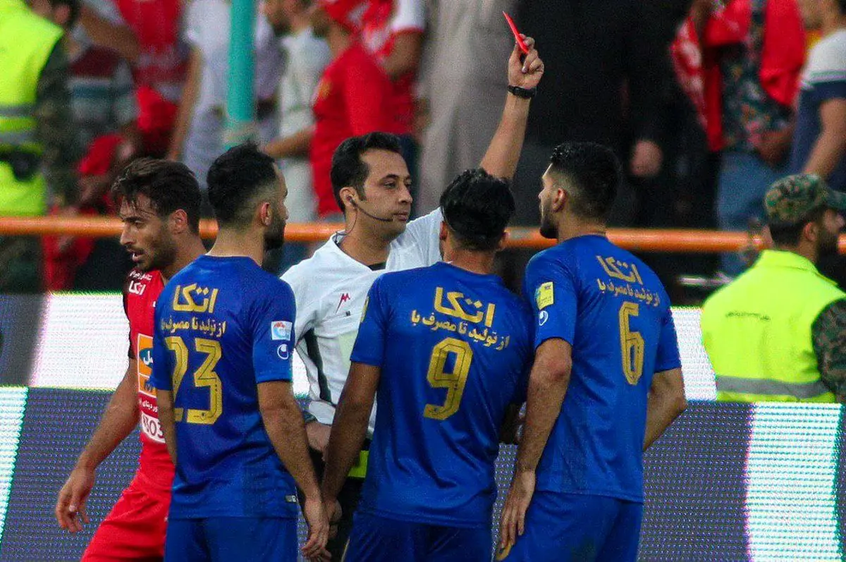 4 بازی و 3 کارت قرمز؛ آمار عجیب انضباطی استقلال