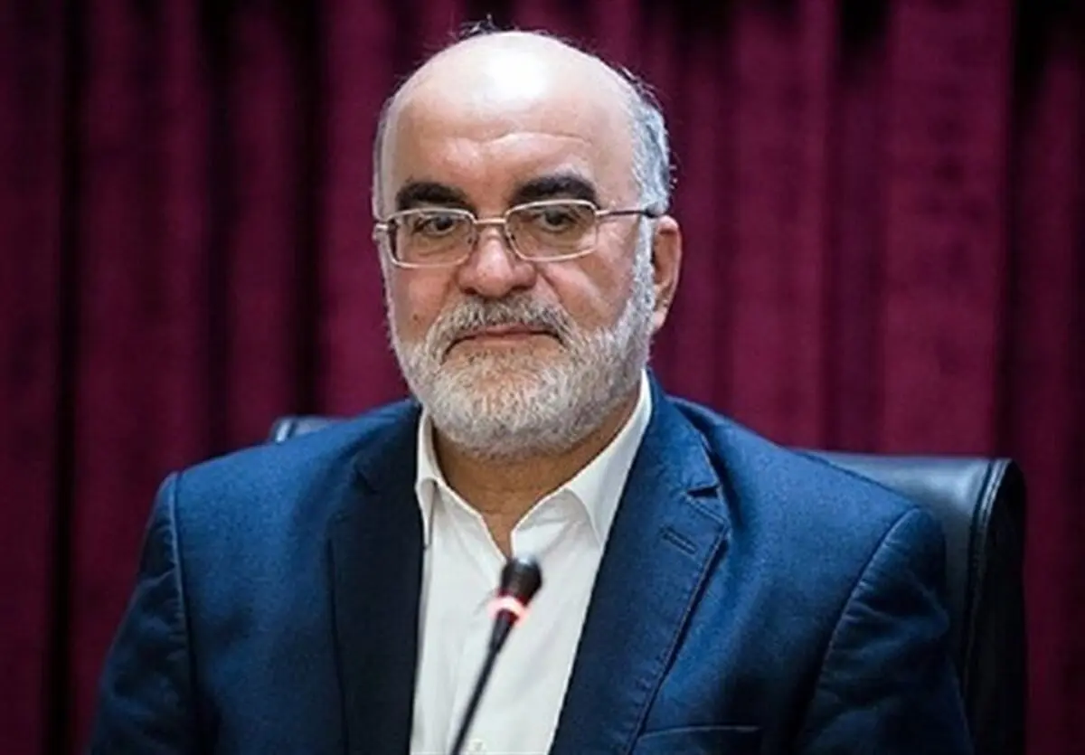 ناصر سراج: بازداشت نشده‌ام، ۸ شغل دارم / به دلیل سفر، در تودیع شرکت نکردم
