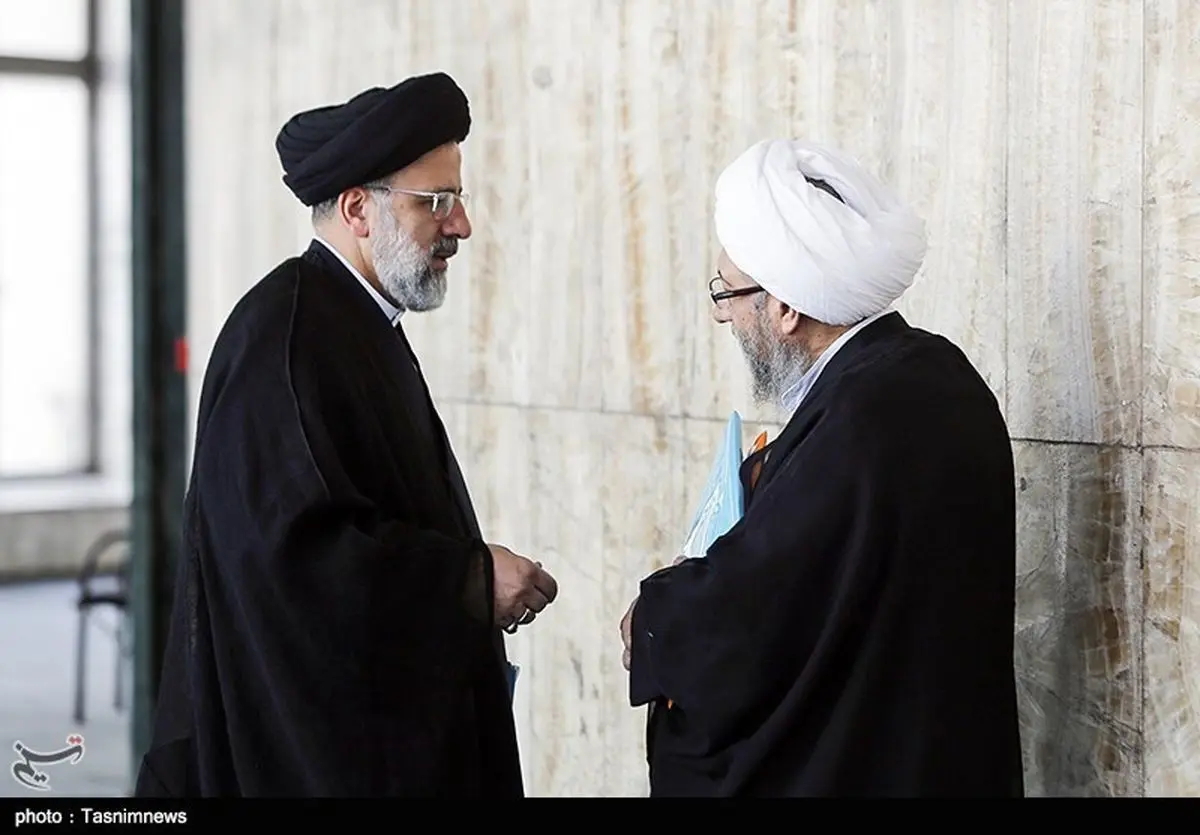 لابی آملی و رییسی در راهروی مجلس خبرگان+ عکس