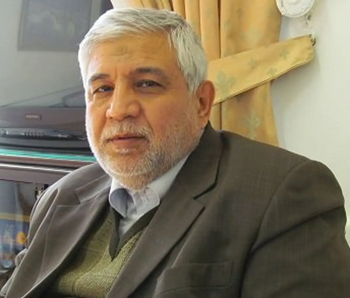 انتخابات در افغانستان قانونی است/ آمریکا و طالبان هر دو منافعی در افغانستان دارند