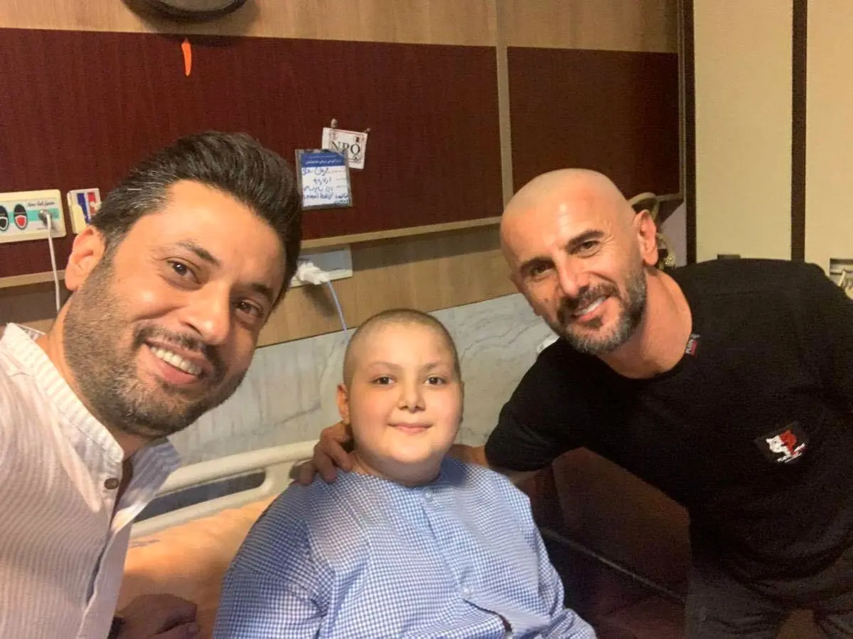 امین حیایی آرزوی کودک سرطانی را برآورده کرد + فیلم