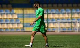 علی کریمی همچنان با چهره درهم در تمرین