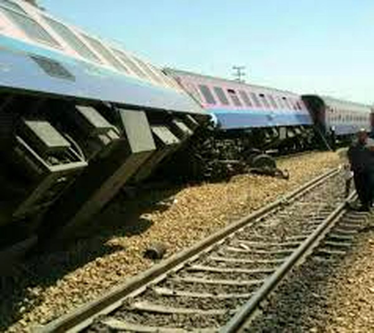 کشته شدن 5 نفر بر اثر خروج قطار از ریل/ افزایش مصدومان حادثه به 35 تن / اسامی تعدادی از مصدومان