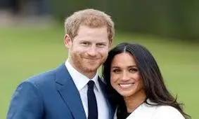 پوشش جالب مگان مارکل هنگام بازدید از یک مسجد + عکس