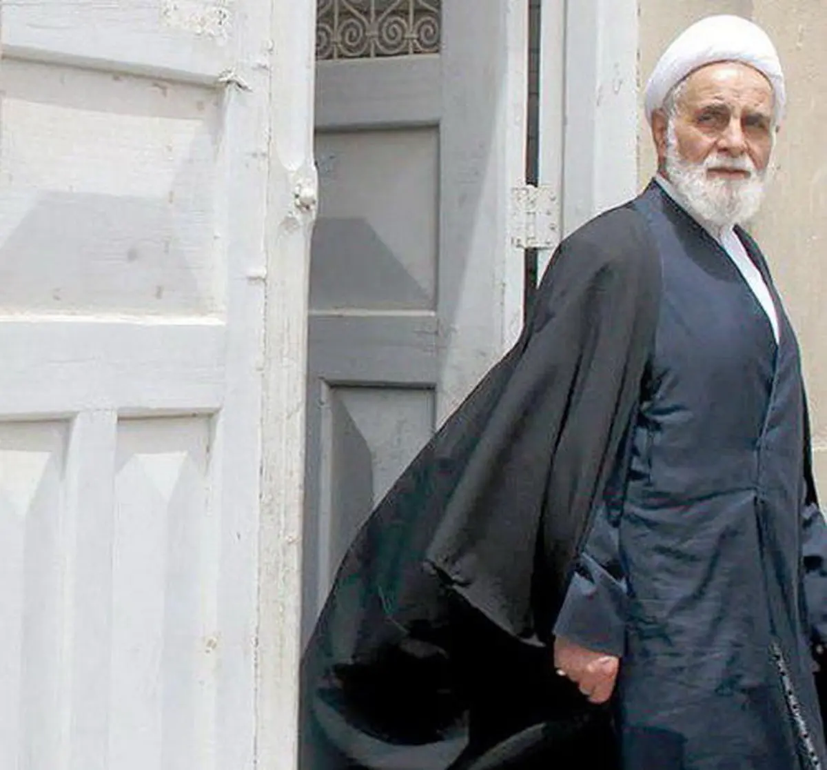 تلاش برای جلوگیری از حضور ناطق نوری در جلسه جامعه روحانیت