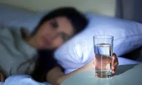 خطر جدی در کمین افرادی که نصفه شب آب می‌نوشند