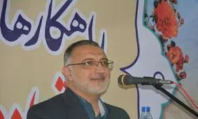 زاکانی : فساد در جامعه اسلامی، سیستمی نمی‌شود/یکی از مفسدان بانکی فرار کرد