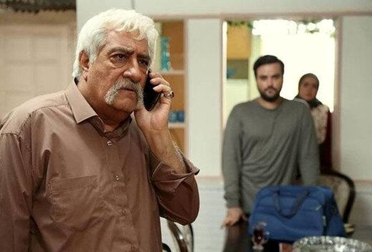کارگردان «ستایش» تسلطی بر بازی داریوش ارجمند ندارد