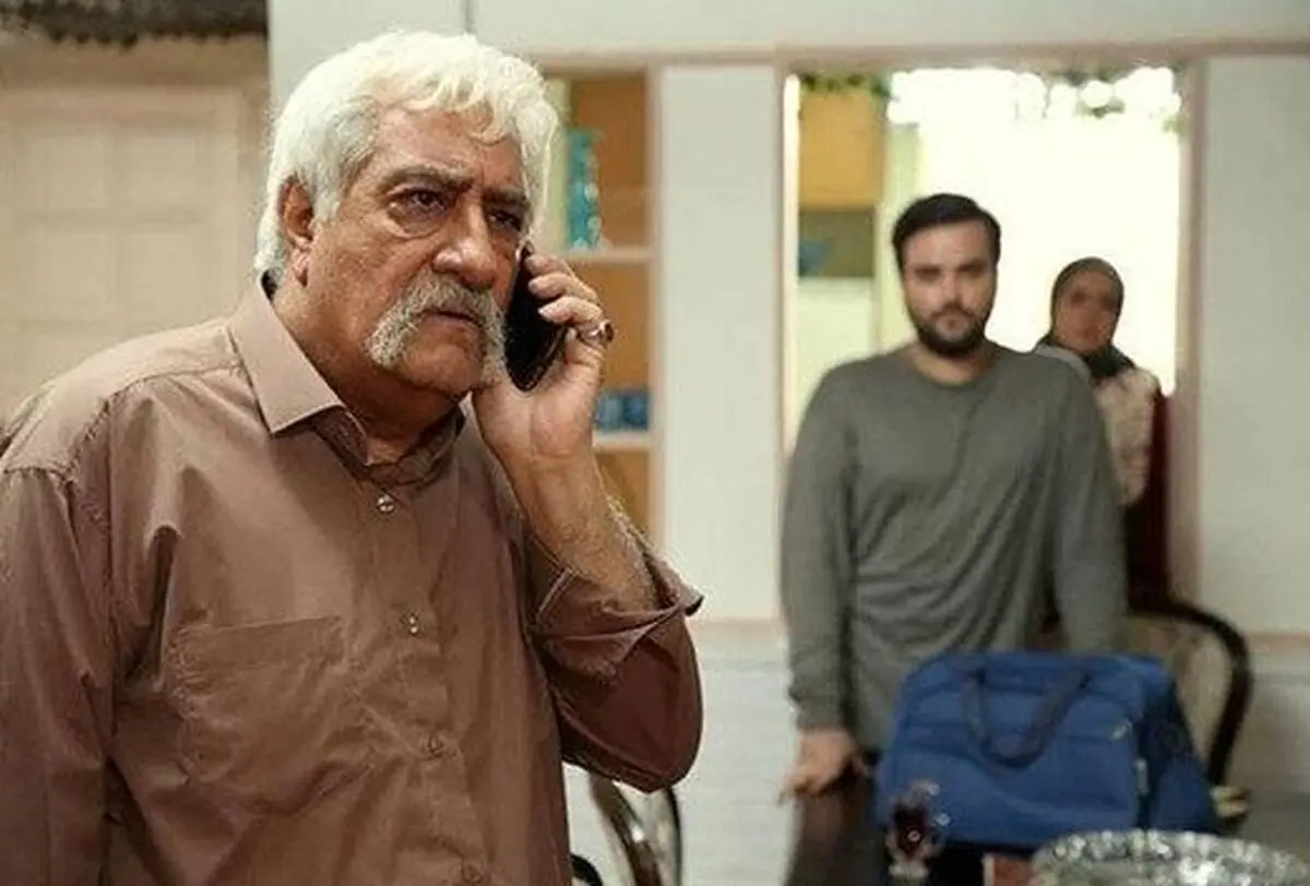 کارگردان «ستایش» تسلطی بر بازی داریوش ارجمند ندارد