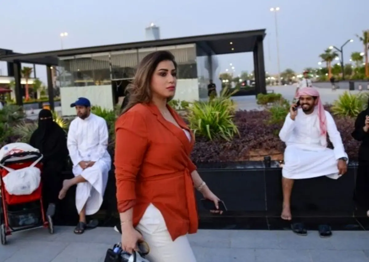 کشف حجاب جنجالی یک زن عرب