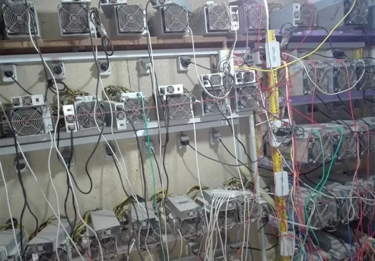 کشف ۲۰۰ دستگاه بیت‌کویین غیرمجاز در کرمانشاه