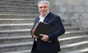 ‌وزیر میراث فرهنگی،صنایع‌دستی و گردشگری به قصد سفر به تاجیکستان، وارد مشهد شد