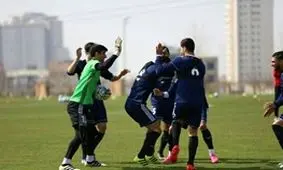 آخرین تمرین تیم‌ملی با چاشنی کتک کاری