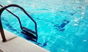 مسمومیت ۱۱ نفر در استخری در شیراز