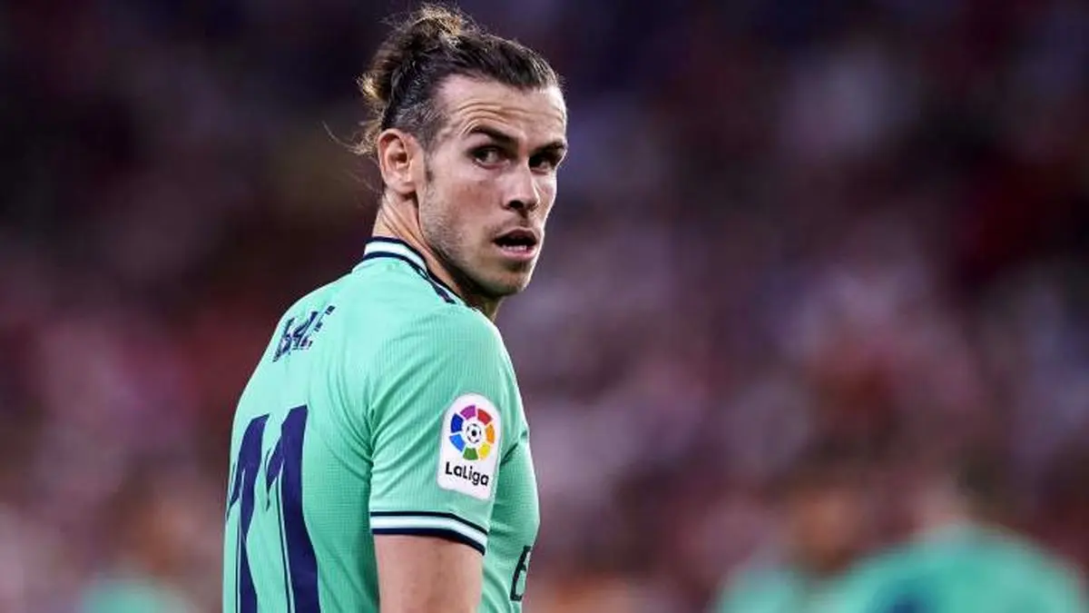 تاخیر گرت بیل دوباره حاشیه ساز شد