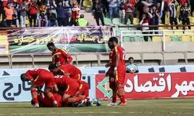 شاهین‌شهرداری صفر- فولاد یک