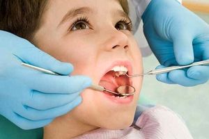 در چه مواقعی دندان‌ها احتیاج به جراحی پیدا می‌کنند؟