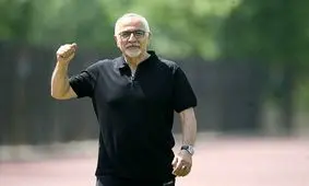 حاجیلو: دو بازیکن نخبه به استقلال می دهیم