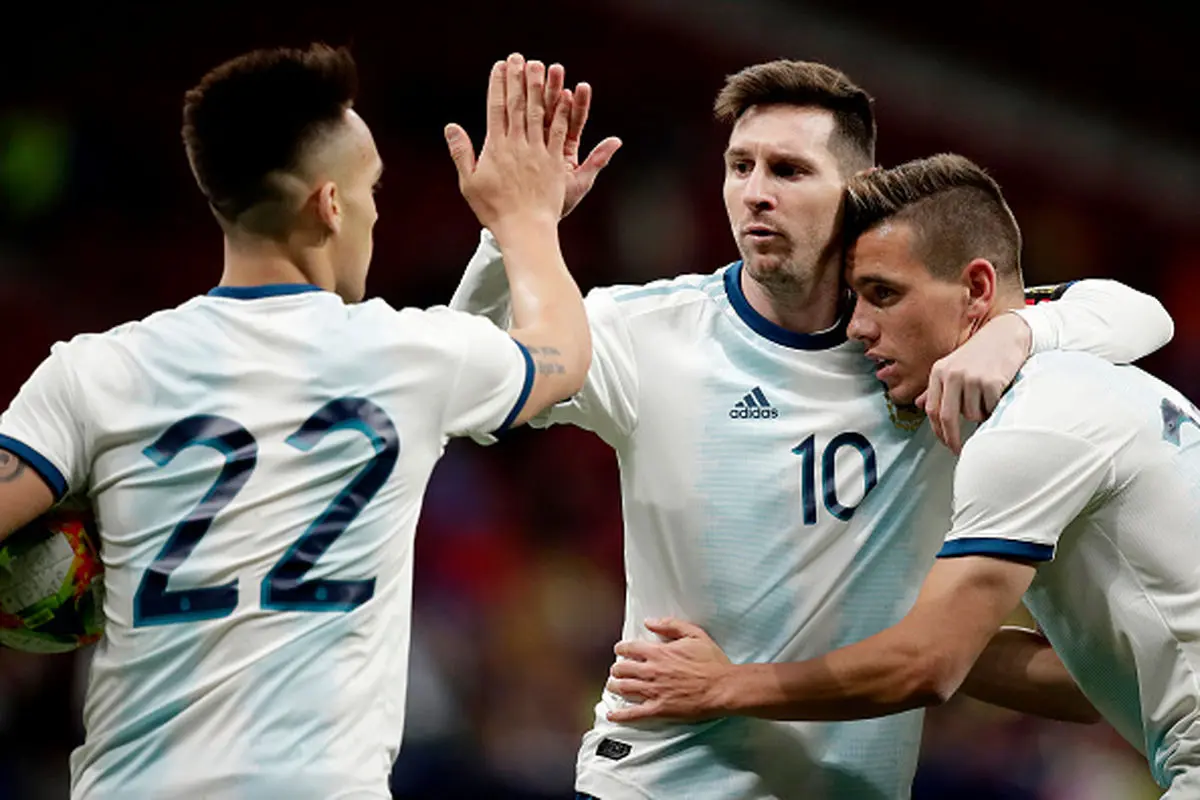 پاسخ ستاره اینتر به احتمال همبازی شدن با مسی