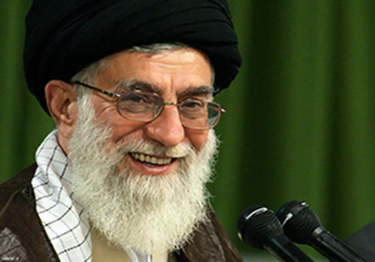 ماجرای مزاح رهبر انقلاب با سن آیت الله جنتی + فیلم