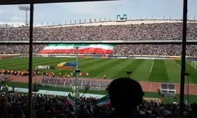 کمک داور مصدوم شد/ بی‌تفاوتی کی‌روش به گل ایران و درخواست از تماشاگران