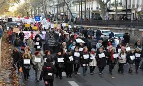 تظاهرات هزاران نفری علیه لایحه "لقاح مصنوعی زنان مجرد و همجنسگراها" در فرانسه