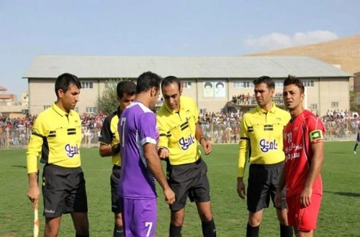 اسامی داوران دیدارهای هفته هشتم لیگ یک