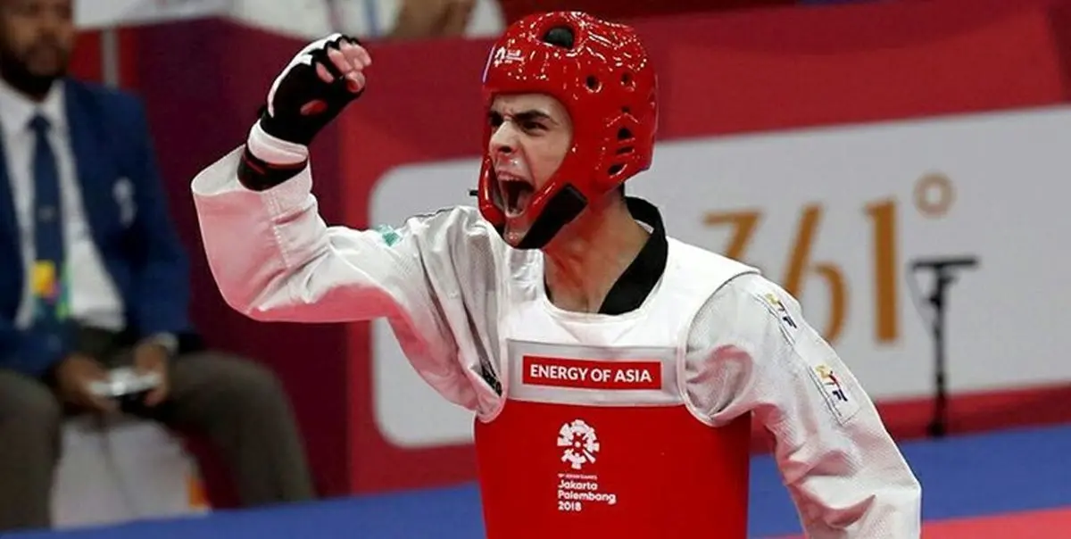 حسینی: قرارداد 50 میلیونی برای ملی پوشان زشت است!