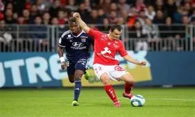 تیم قدوس در خانه شکست خورد / لیون به تساوی رضایت داد