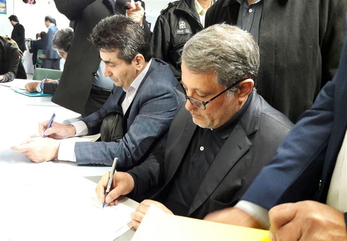 محسن هاشمی رفسنجانی برای انتخابات شورای شهر تهران ثبت نام کرد