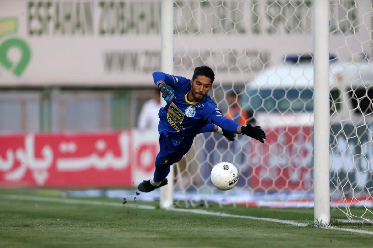 مصدومیت سیدحسین از ناحیه مچ دست