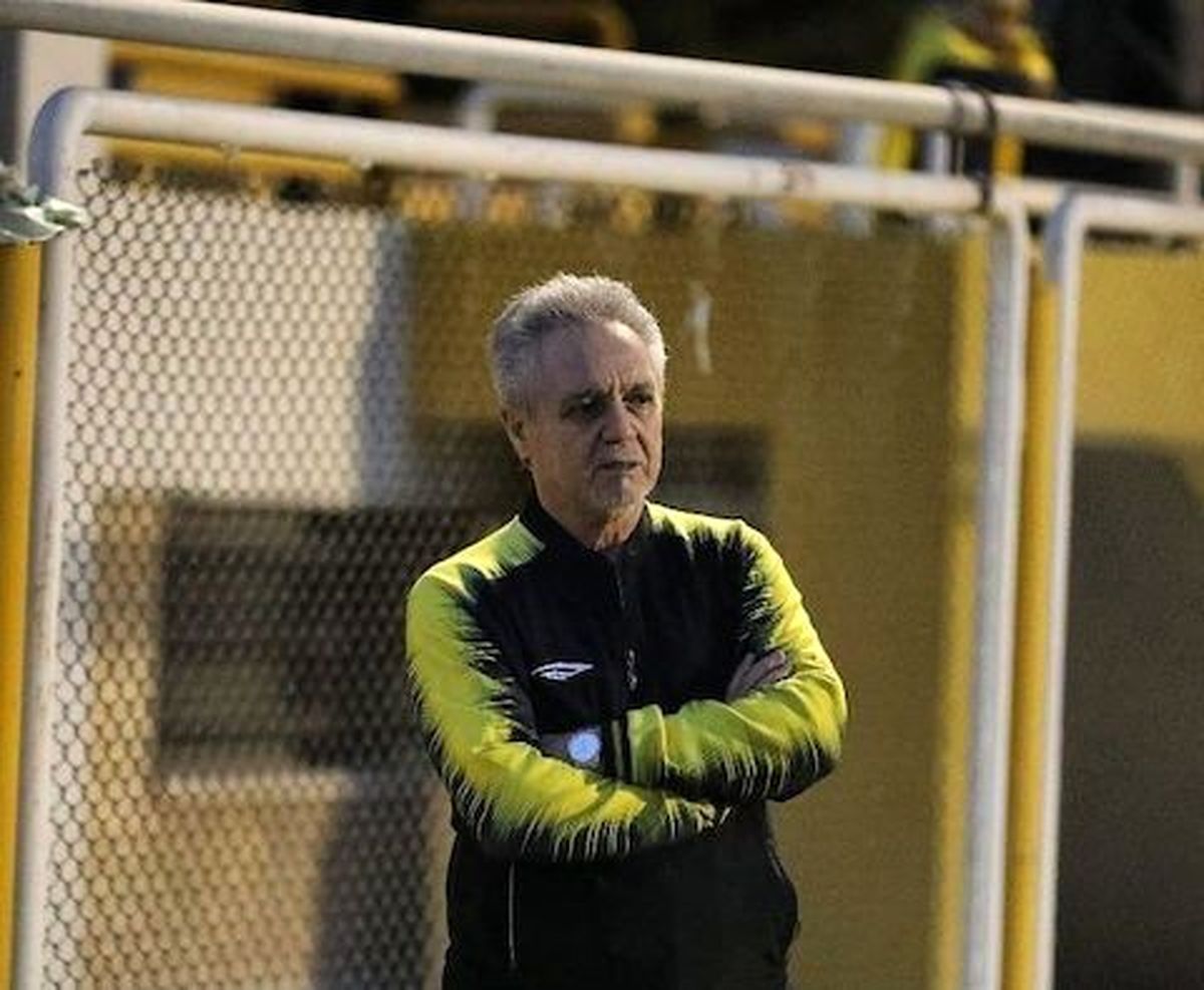 تابش: پرسپولیسیها مثل "گروه کر" فحاشی میکردند
