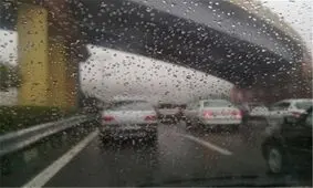 بیشتر محورهای استان سمنان لغزنده است/گردنه آهوان در محور تهران ـ مشهد مه‌آلود است