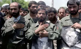 محسن رضایی ۲۷ ساله چطور فرمانده کل سپاه شد؟ / رضایی از مجموع ۷ رأی ۳ رأی آورد