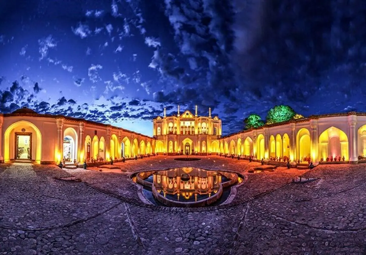 باغ عمارت قجری فتح‌آباد نگین گردشگری کرمان+تصاویر