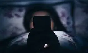 سوسن وقتی داخل مغازه فست فودی شد ناگهان کرکره را پایین دادند! / 2 پسر بی رحم بودند!