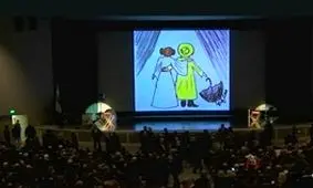 برگزاری مراسم ویژه ای برای یادبود مادر و دختر بازیگر / عکس