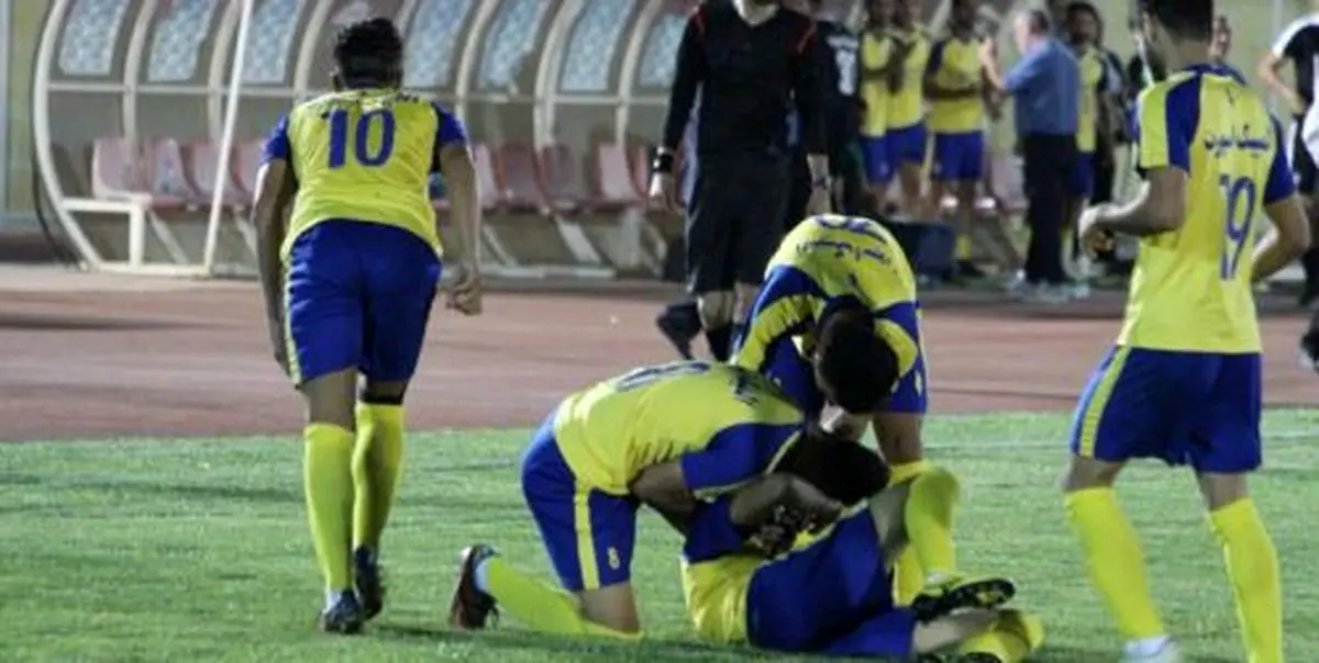 صعود سخت فجرسپاسی با پیروزی برابر فولاد در ضربات پنالتی