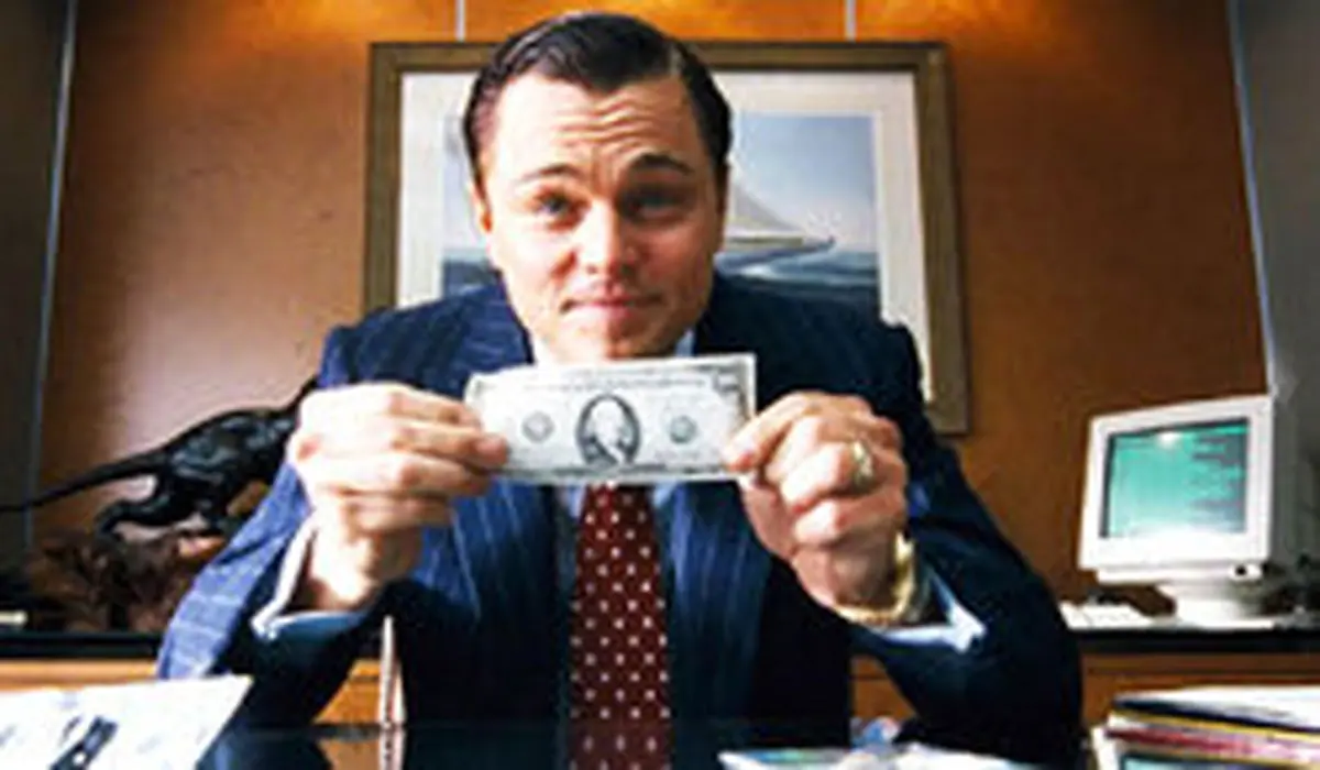 حق با پوران درخشنده است یا علیرام نورایی؟