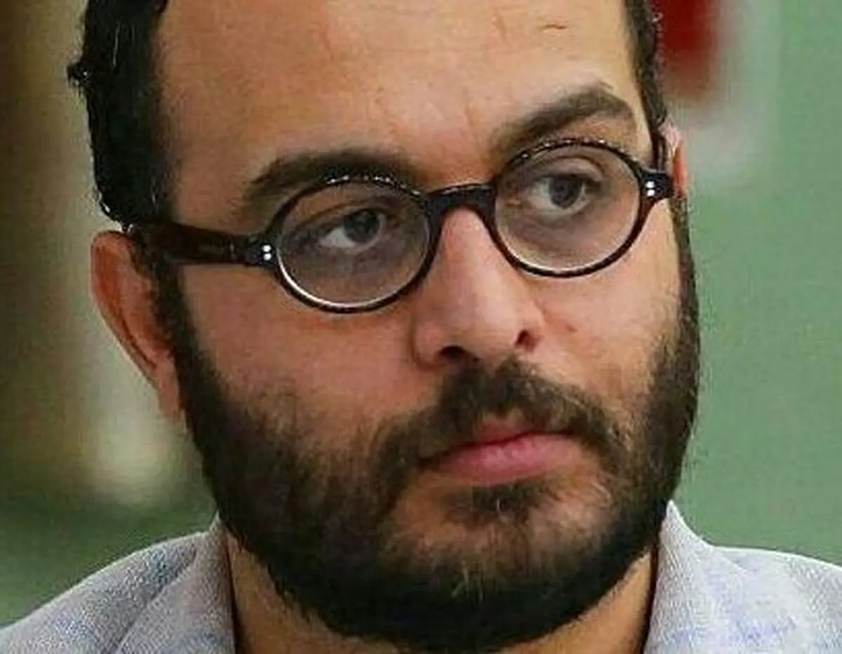 کنایه توییتری فرید مدرسی به تعریف و تمجیدهای از رئیسی/این حمایت‌ها بو دارد /شاید طمع برشان داشته است/شاید به انتخابات ۱۴۰۰⁩ امید دارند